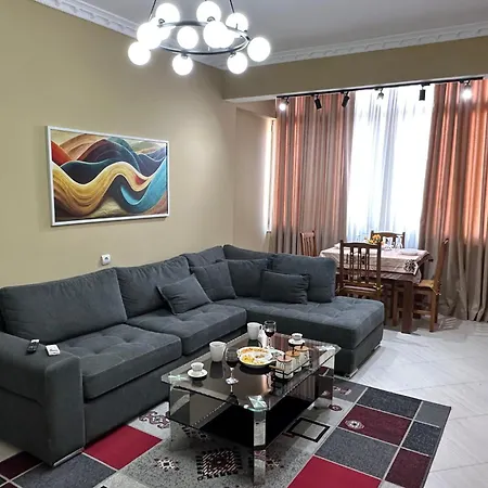 Rebi 4 * Durrës
