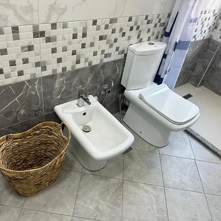 Rebi 4 Apartamento *